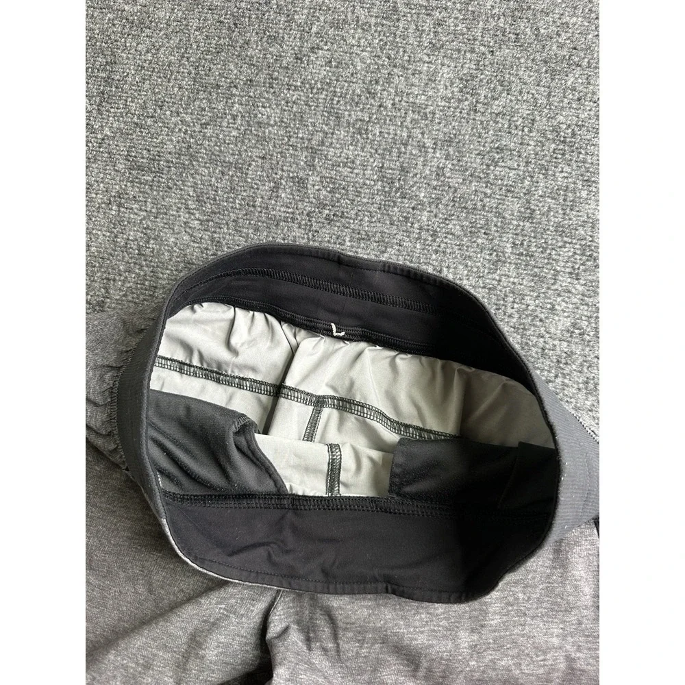 Womens Lululemon Heather Gray Athletic Jogger Pants, Size 4